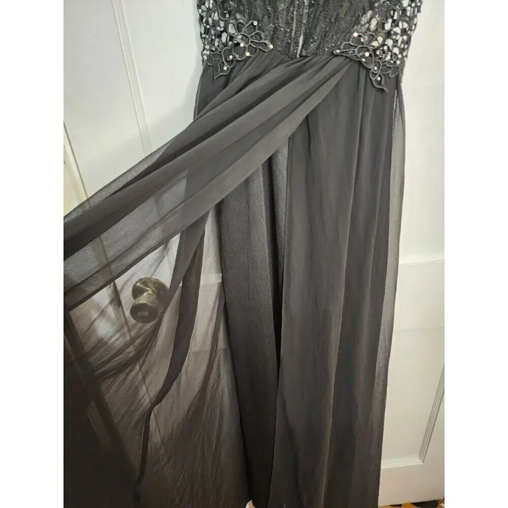 Size 0 City Triangles Black Formal Maxi Dress High Slit Lace Structured Bodice